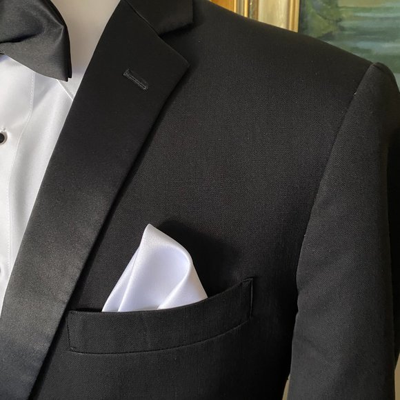 Ike Two Button Notch Tuxedo Jacket - Various Sizes - Black - Picture 6 of 9